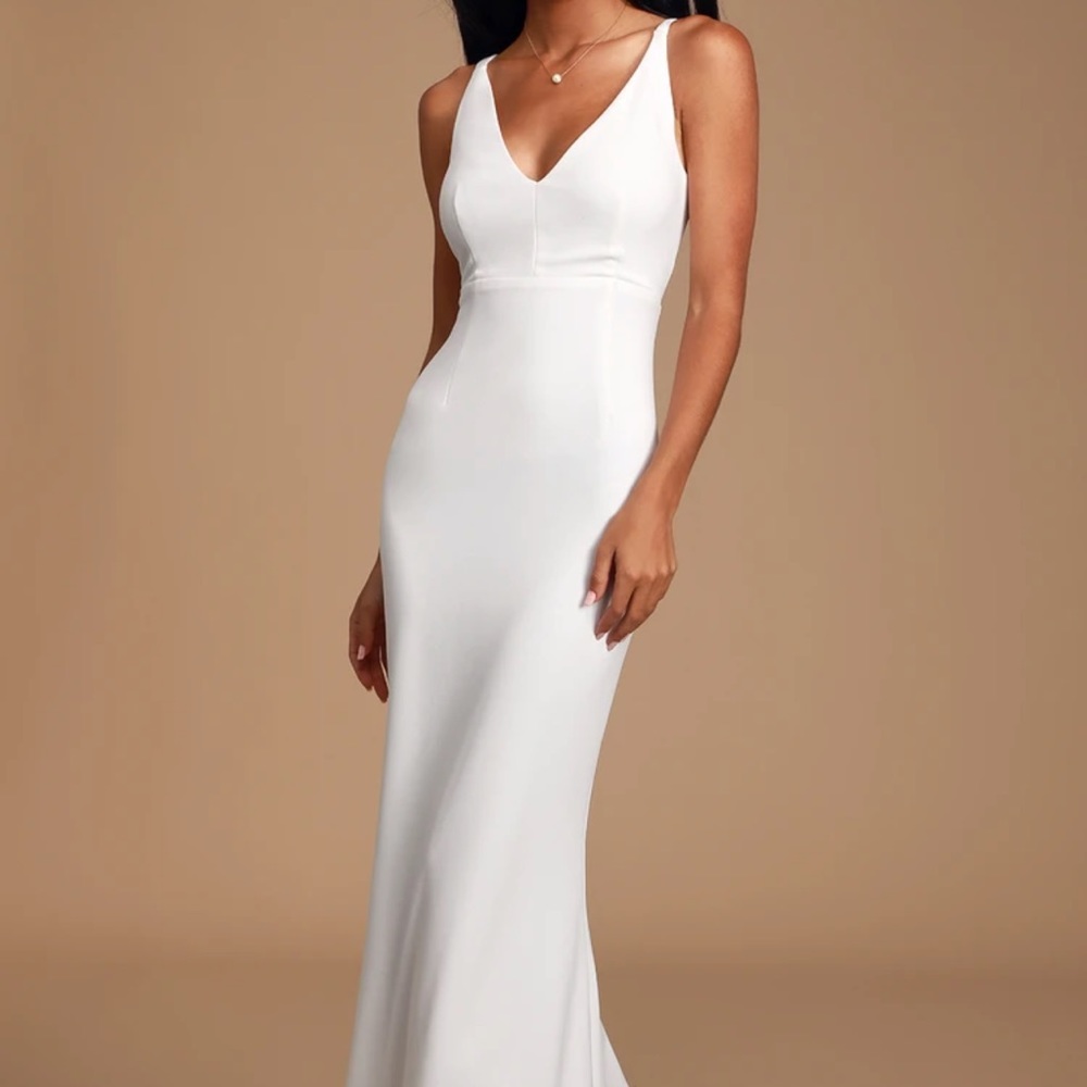 Melora White Sleeveless Maxi Dress